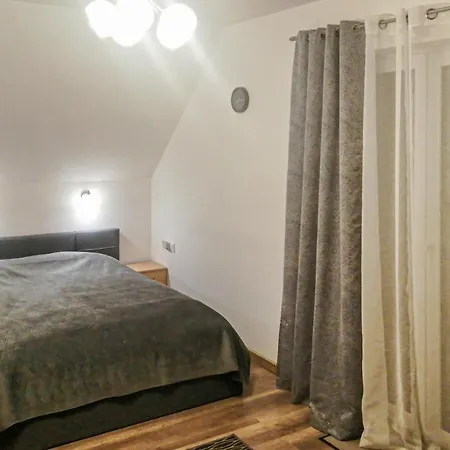 4 Bedroom Amazing In *