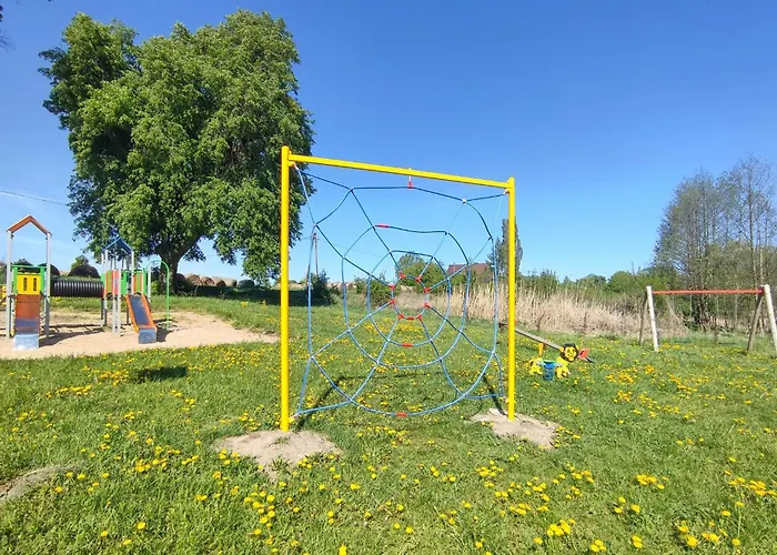 Holiday home 4 Bedroom Amazing In *