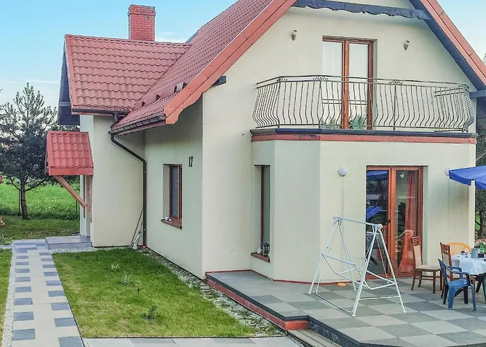 4 Bedroom Amazing In Holiday home Ilawa